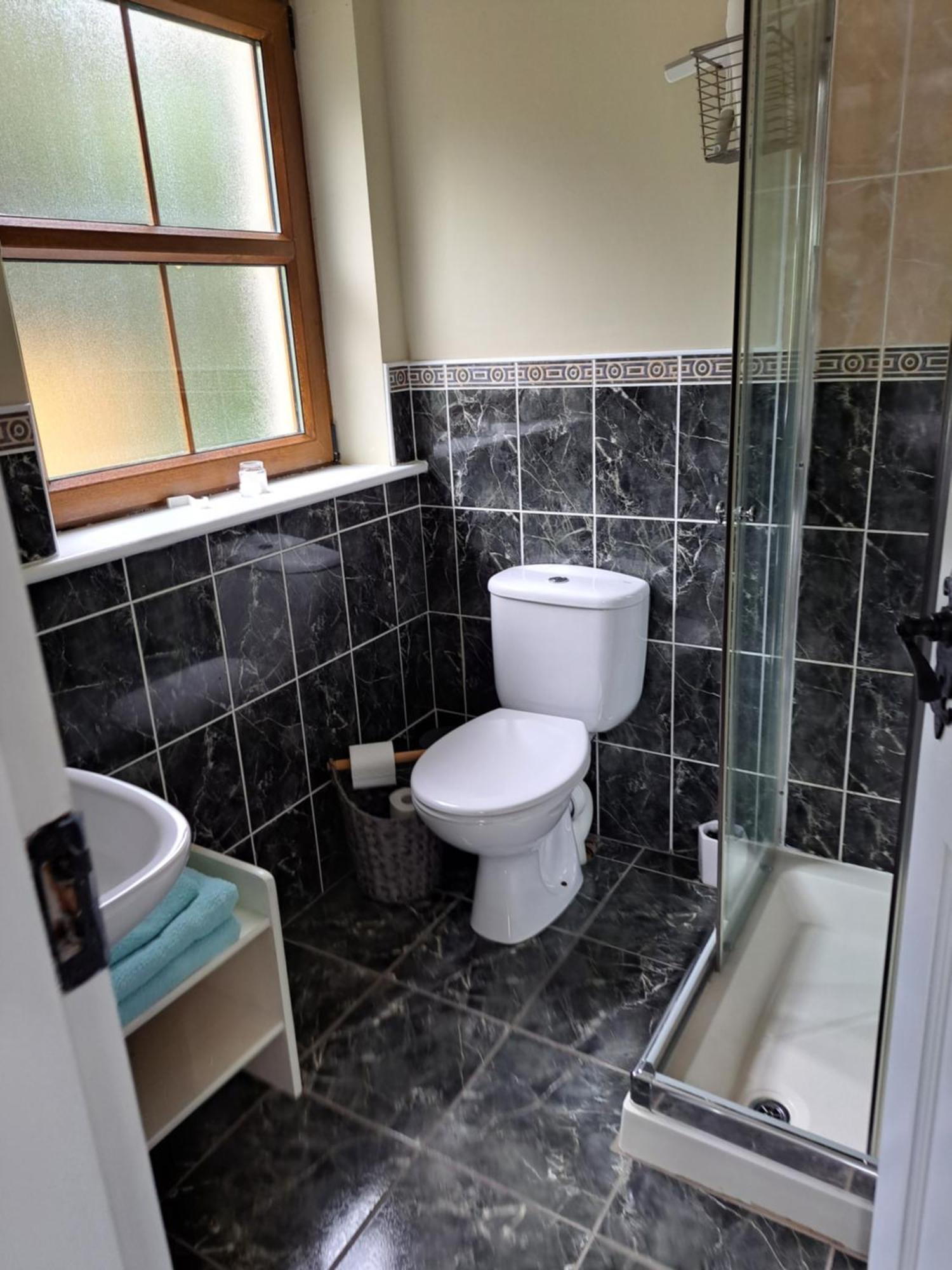 Appartamento Pollys Haven Ballybrack  Esterno foto